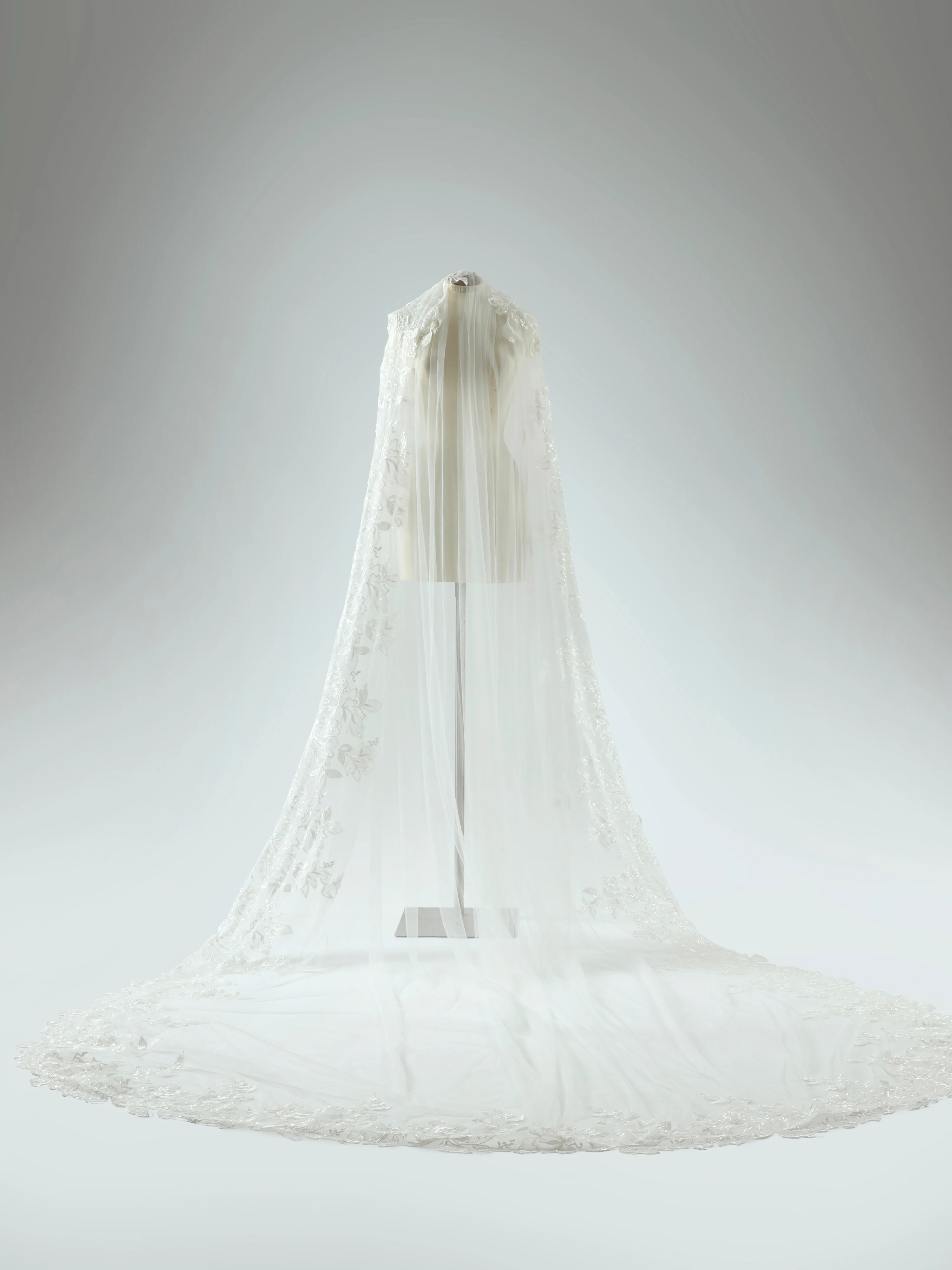 Bellini Veil