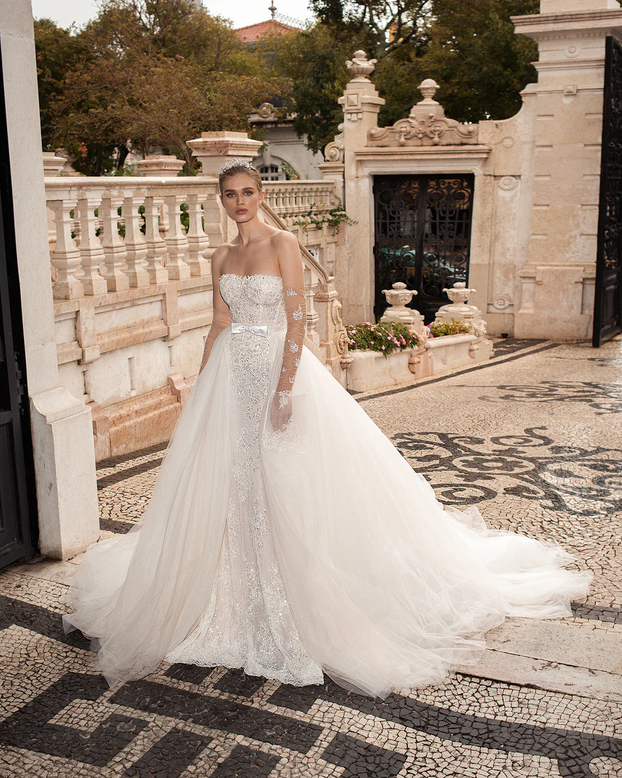 Bianca Overskirt