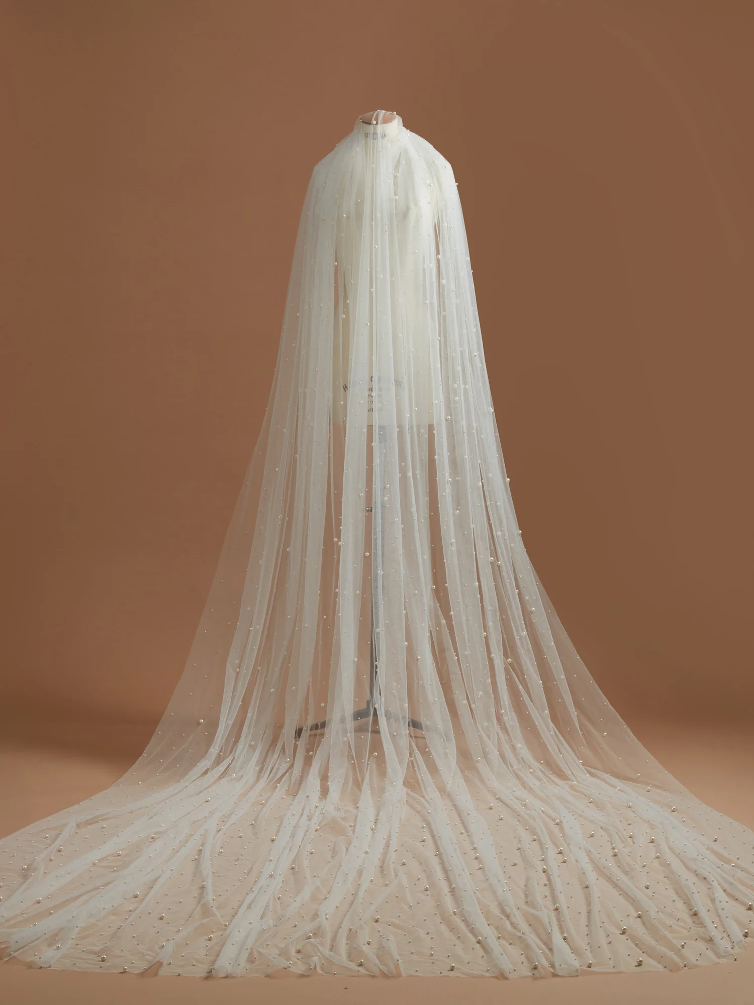 Blanche Veil - Image 2