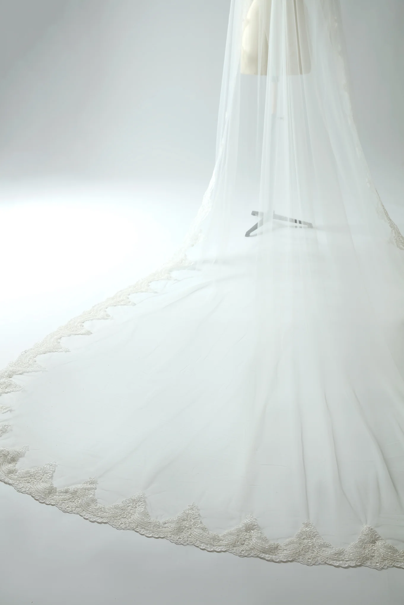 Contessa Veil - Image 2