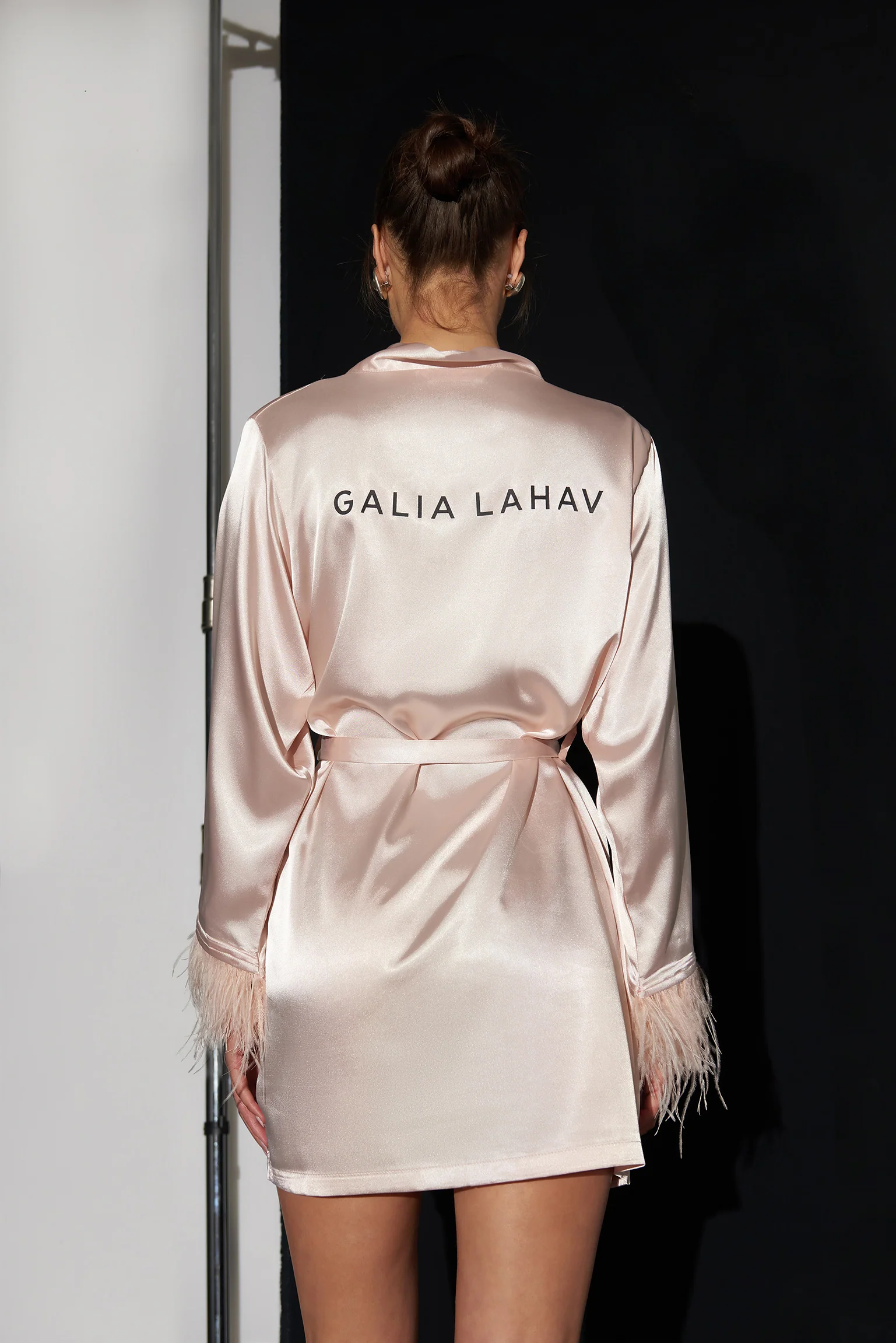 GL Short Robe in Blush - Image 3