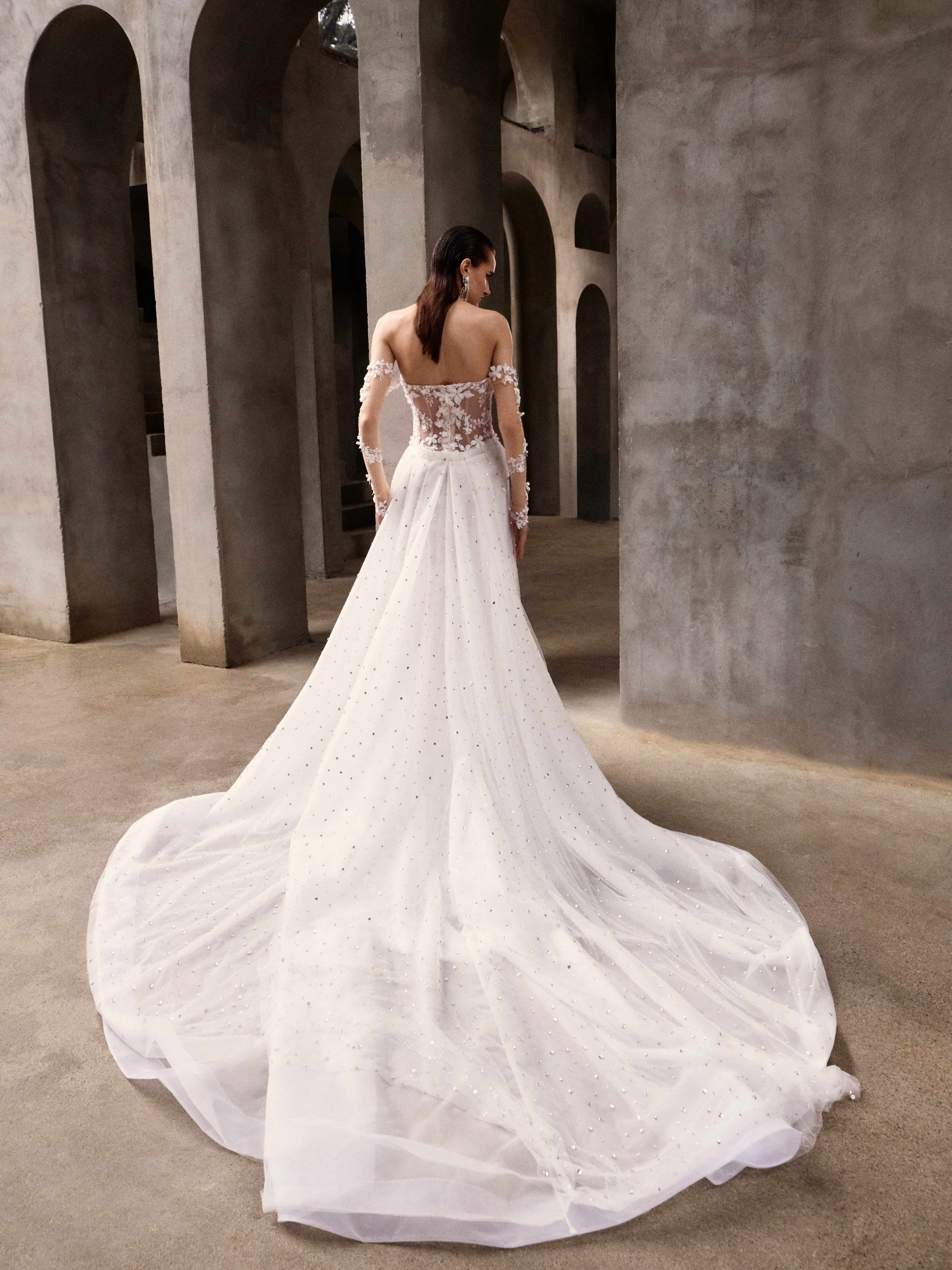 Lilith Overskirt