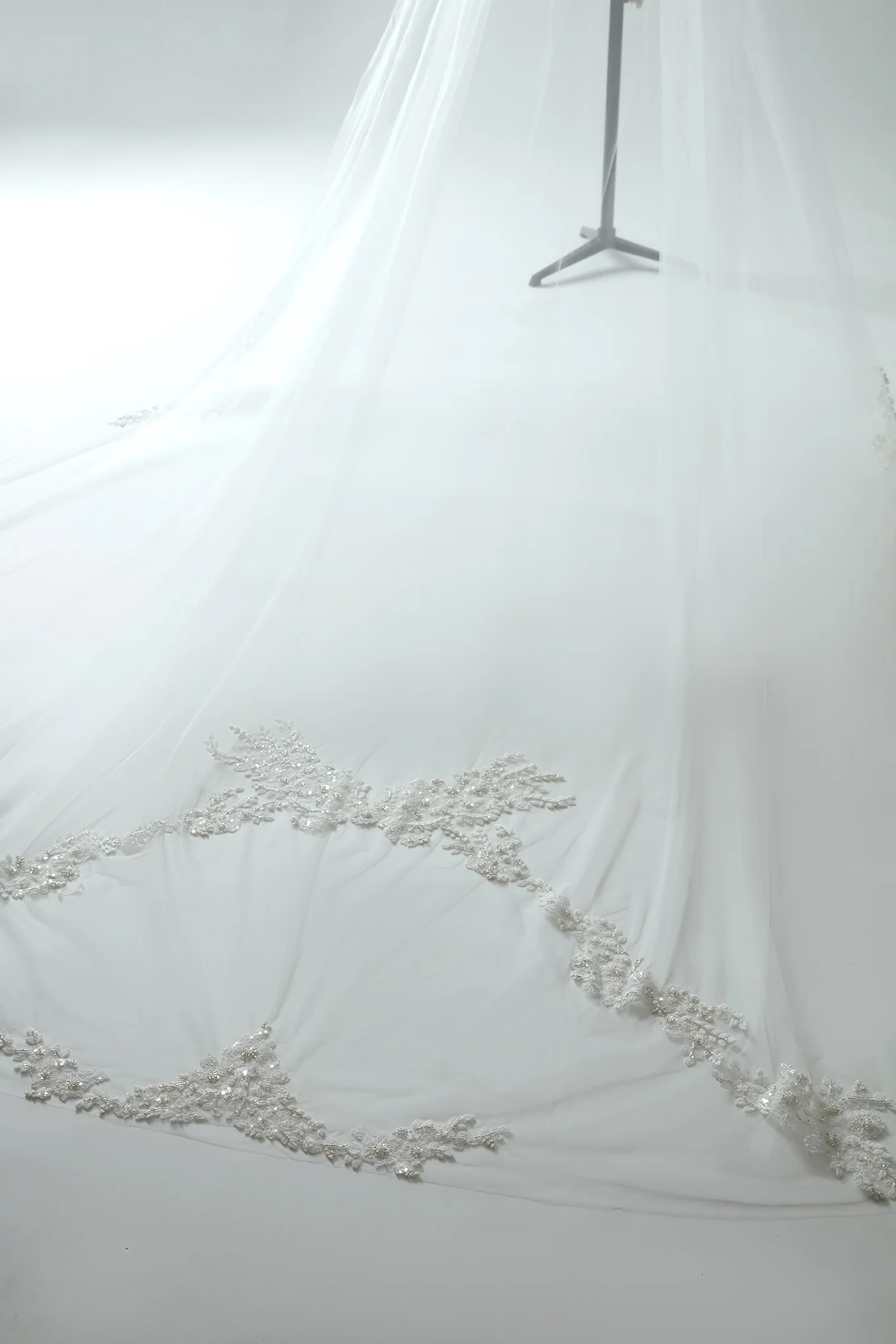 Magnifique Veil - Image 2