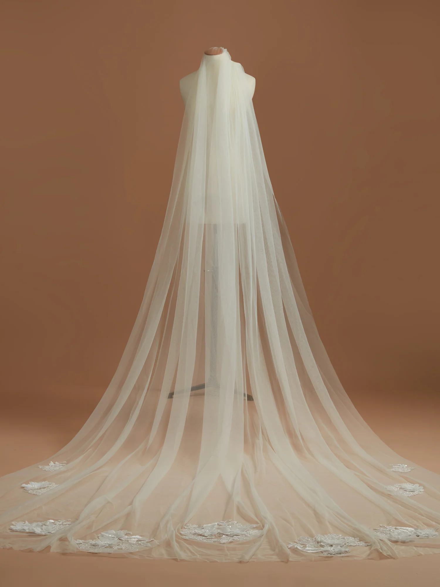 Mélanie Veil - Image 2